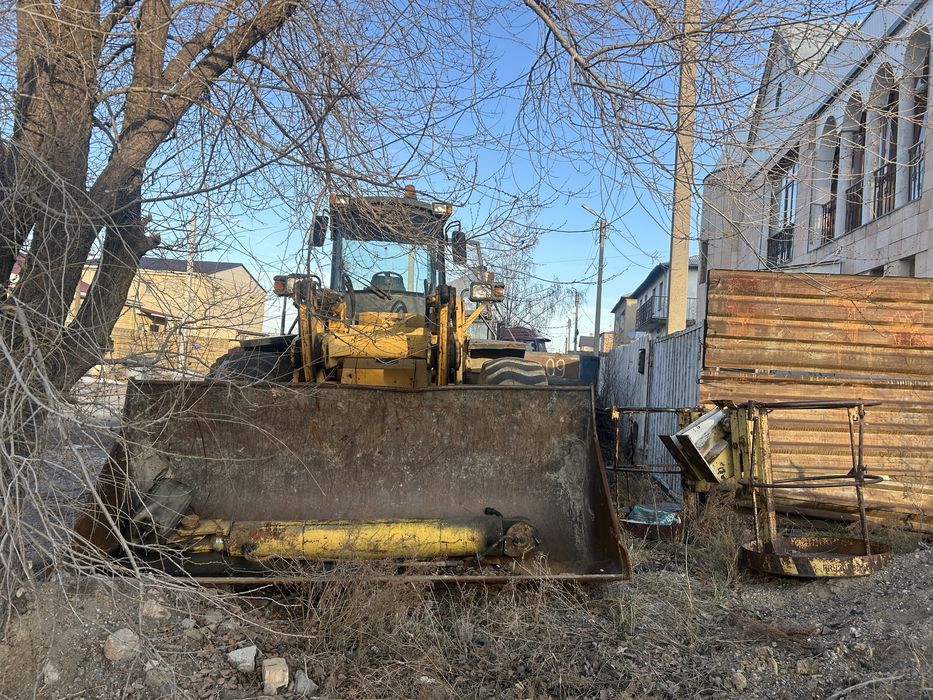 Погрузчик 3х кубовый