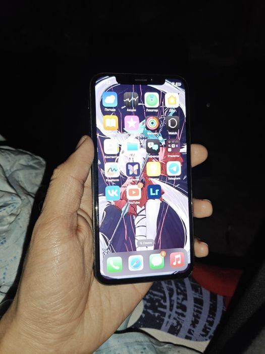 Обменяю iPhone xs 64GB