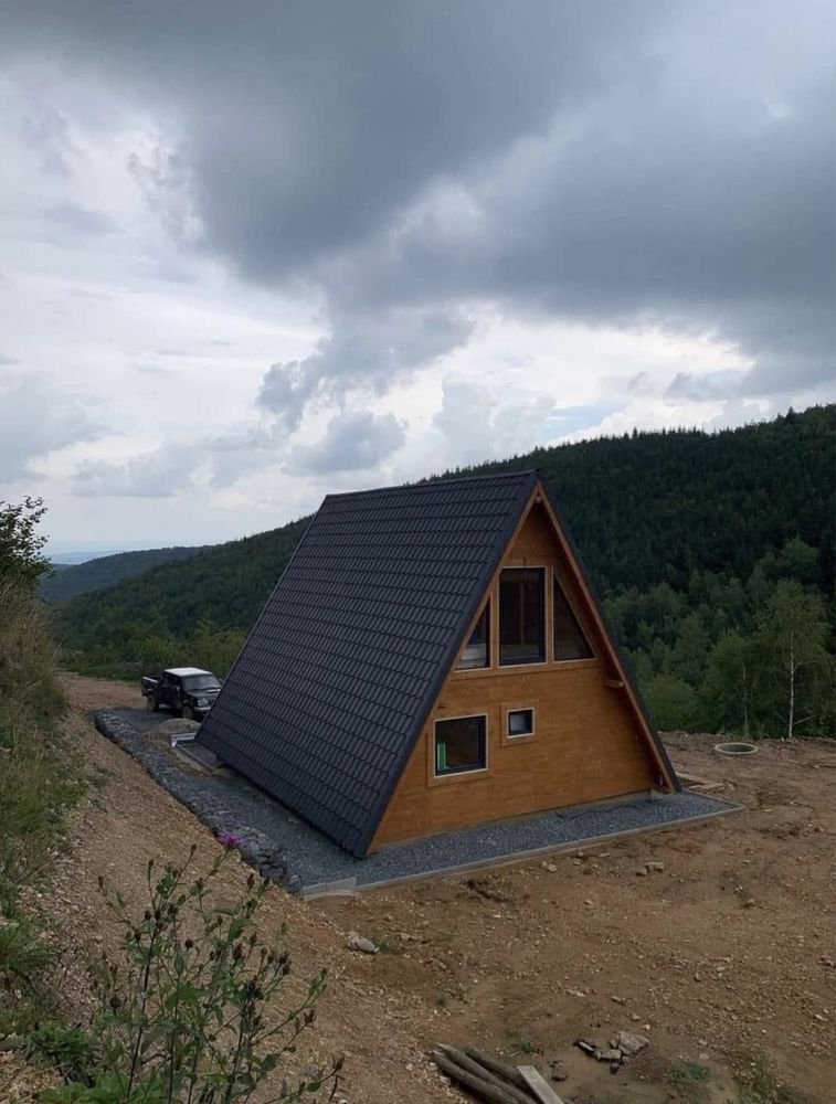 Cabane tip A frame din lemn terasa foișoare