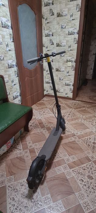 Mi Electric Scooter 1S