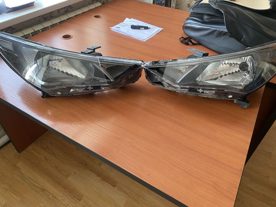 Фары на Hyundai Accent