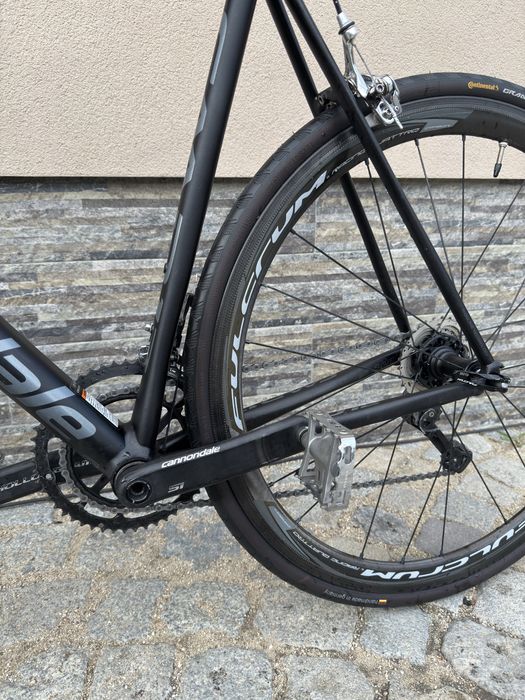 Шосеен велосипед Cannondale Ultegra карбонови капли размер: 28/56