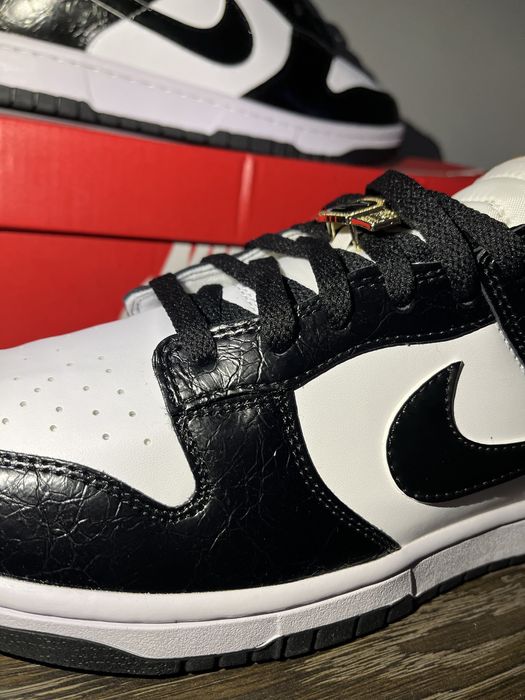 !REDUCERE! Nike dunk low Retro SE World Champ