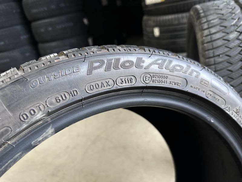 275/35/19 MICHELIN 2бр