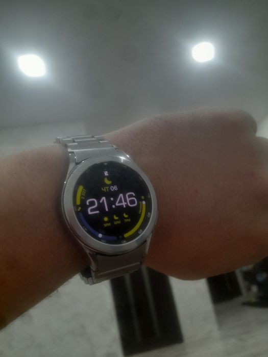 Продам Смарт часы Самсунг