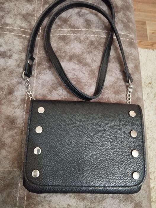 Продам сумку женскую удобная