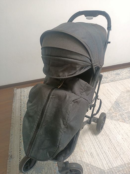 Коляска прогулочная зима лето