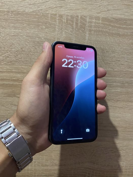 Apple iPhone 11