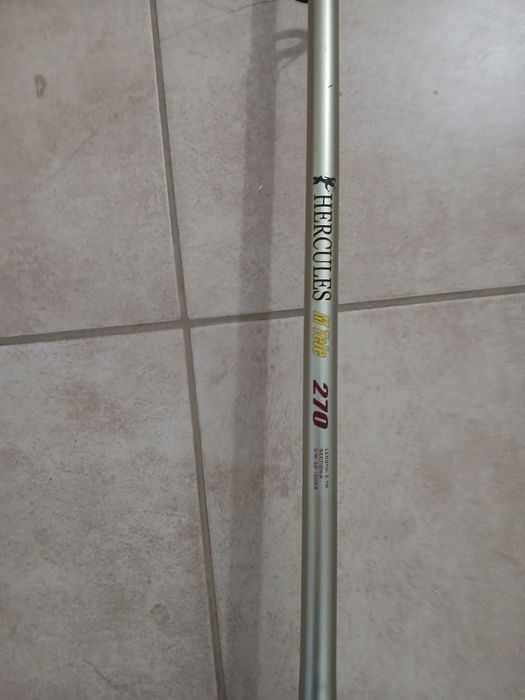 Lanseta telescopica Hercules 2.70,cm,plus mulineta cadou