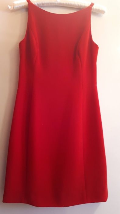 2 Rochii rosii elegante,feminine-mas.S/M