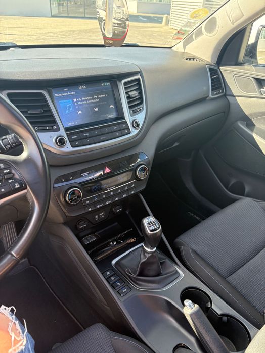 Vând Hyundai Tucson 1.7 CRDI