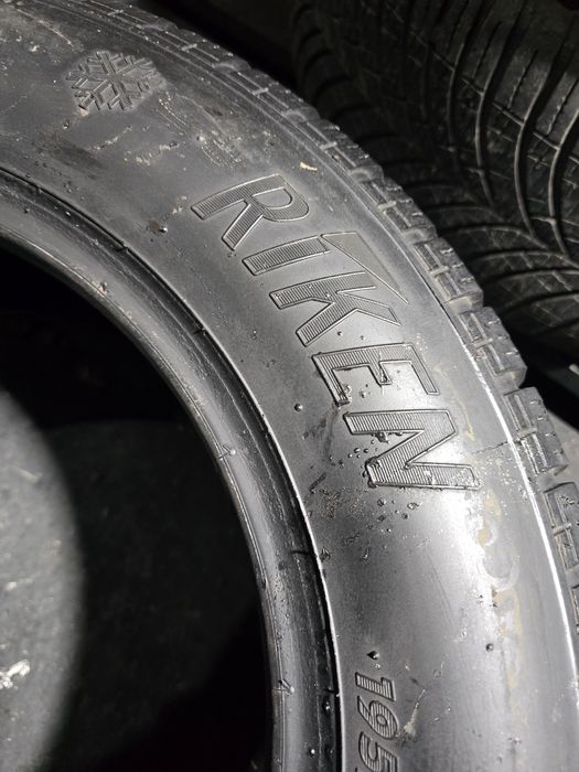 Anvelope 195/65 R15 RIKEN de iarna