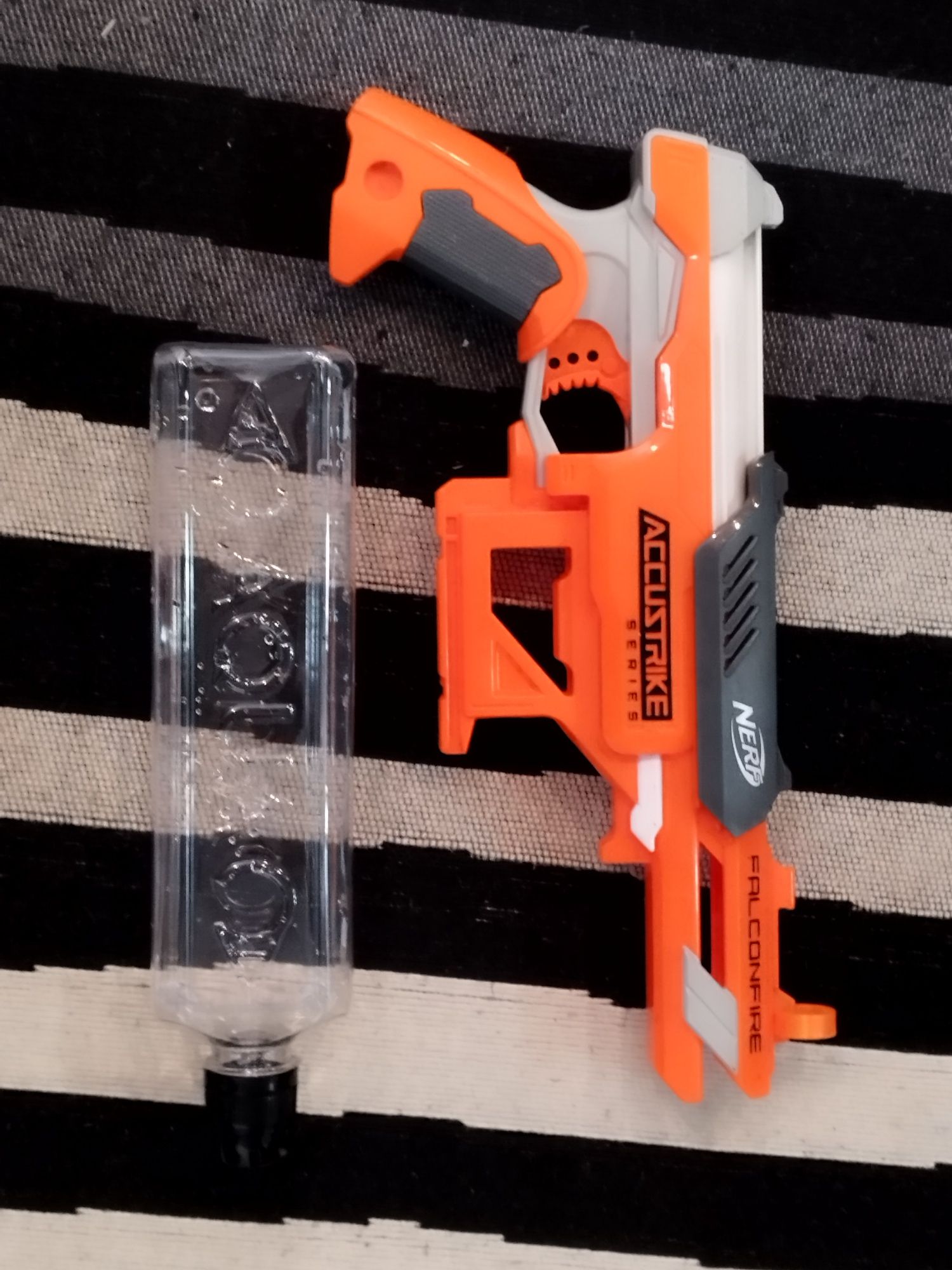 Pusca Nerf accustike