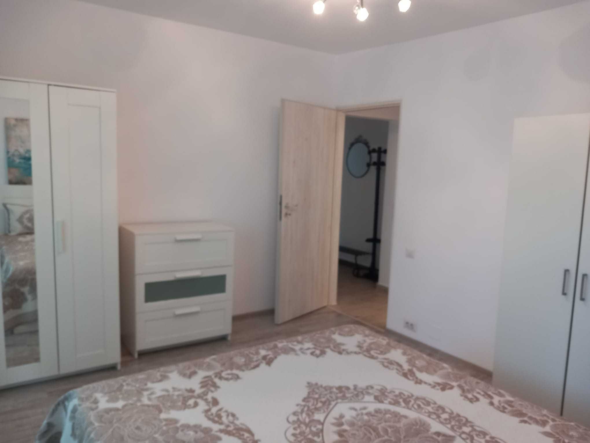 Proprietar închiriez apartament 2 camere Nerva Traian