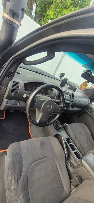 Nissan navara de vanzare