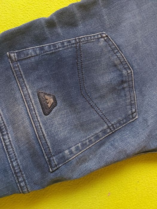 Emporio Armani-М-Оригинални