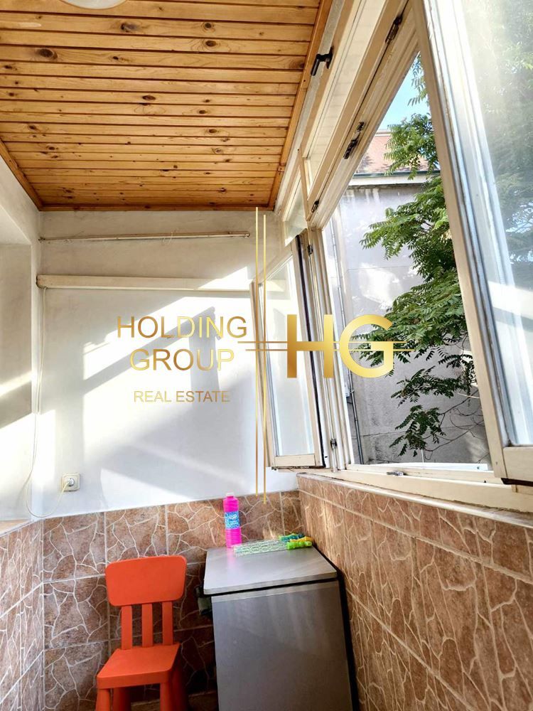 Продава се Тристаен апартамент в Варна, Централна поща - 92 кв.м за 2359 €/кв.м - Снимка #11