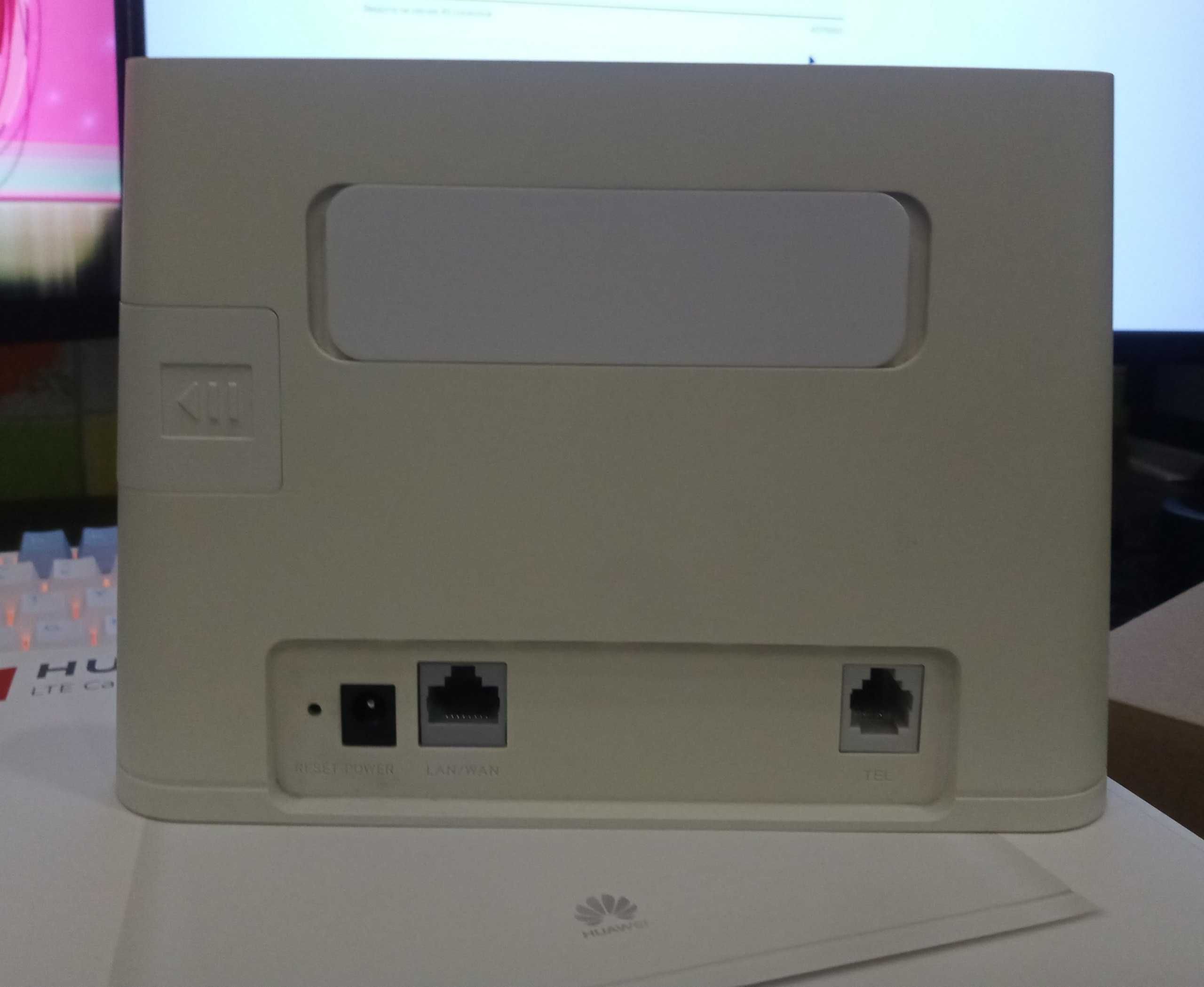 HUAWEI 4G Router 2 (Модель: B311-221)