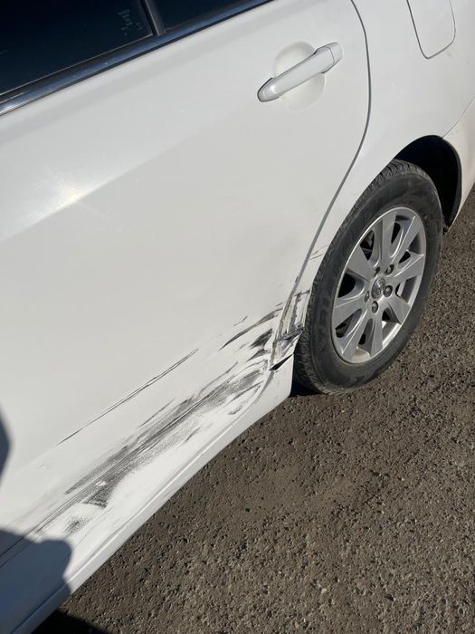 Камри 45 задняя дверь