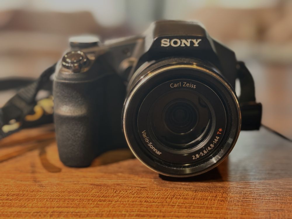 Sony DSC-HX200V,