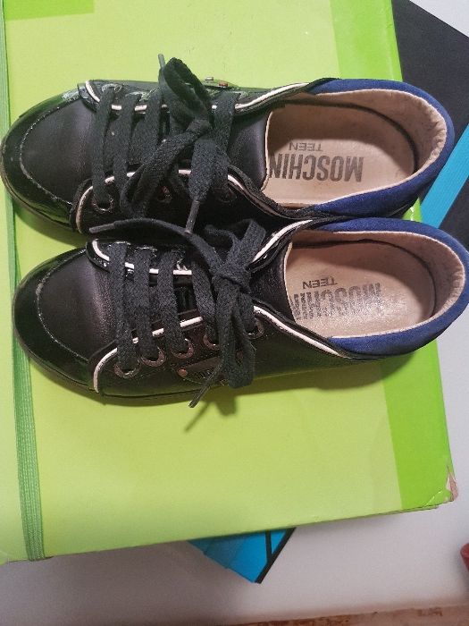 Детски оригинални обувки MOSCHINO ,номер 30
