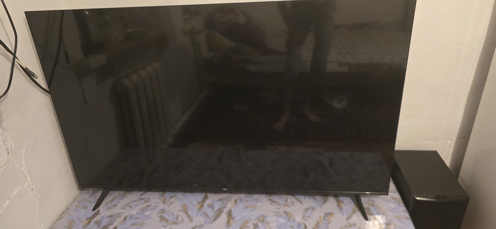 TCL 150см в идеальном состоянии. Смарт тв.