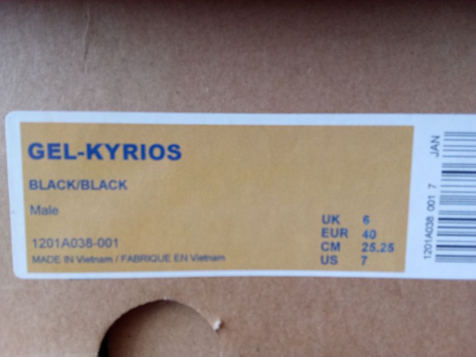 Asics gel,чисто нови , размер 40