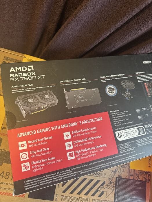 Placa video gaming Amd Radeon Asus RX 7600 XT 16GB OC