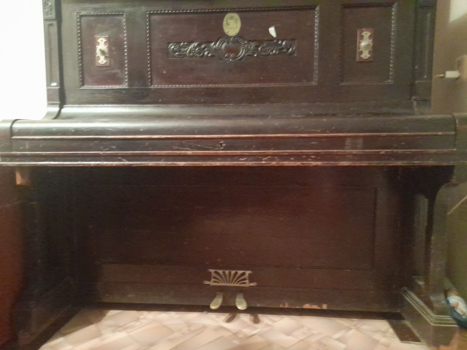 Продам немецкое трофейное фортепиано