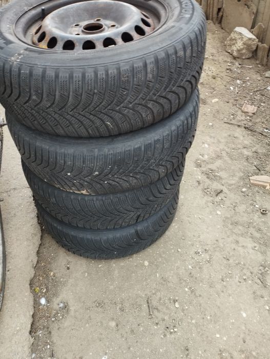 Vând jante 5×112 R15