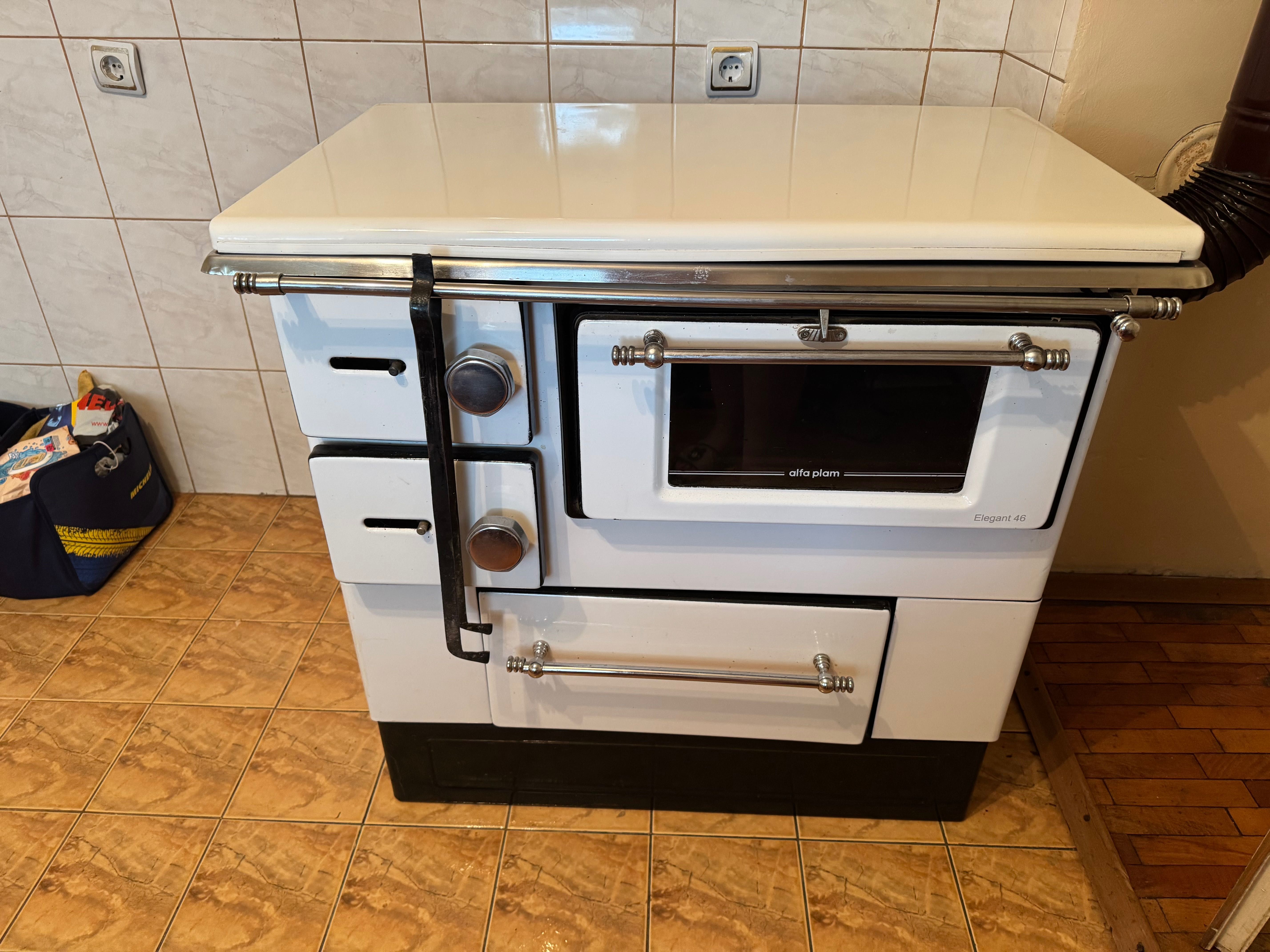 Стара печка ма дърва като нова Alfa Plam Regular 46 Elegant