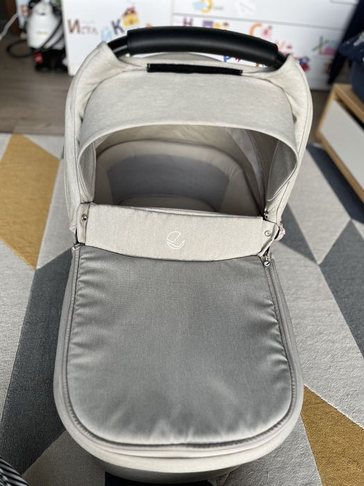 Кош за новородено Jane Sweet carrycot