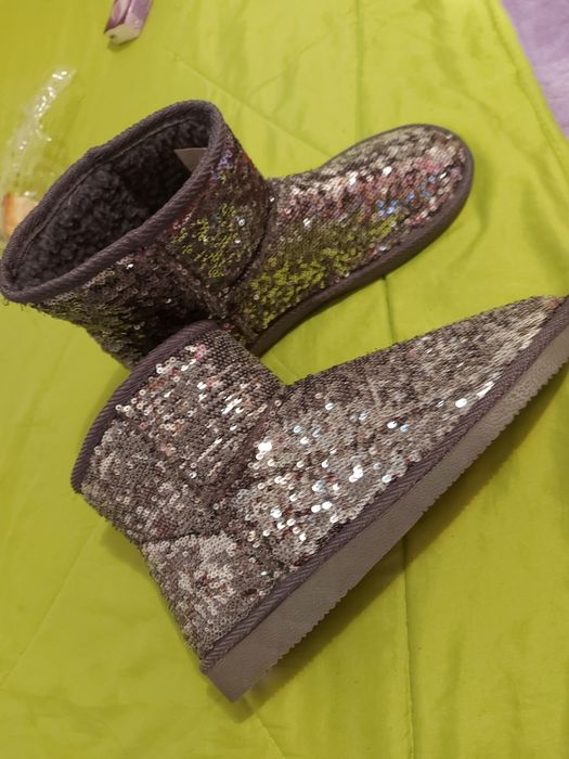 Ghete damă argintiu mărimea 38