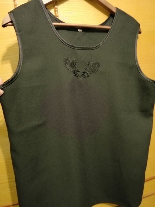 Costum damă taior, bluză, fustă