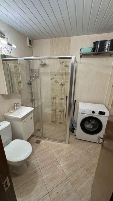 Дава се под наем Тристаен апартамент в София, Зона Б-5 - 92 кв.м за 799 € - Снимка #9