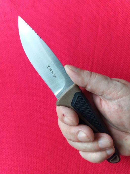 Cutit supravietuire,vanatoare