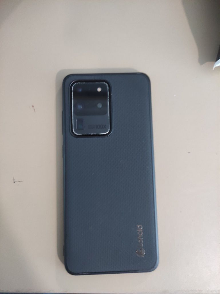 Samsung Galaxy S20 Ultra 5G 12/256GB sotiladi