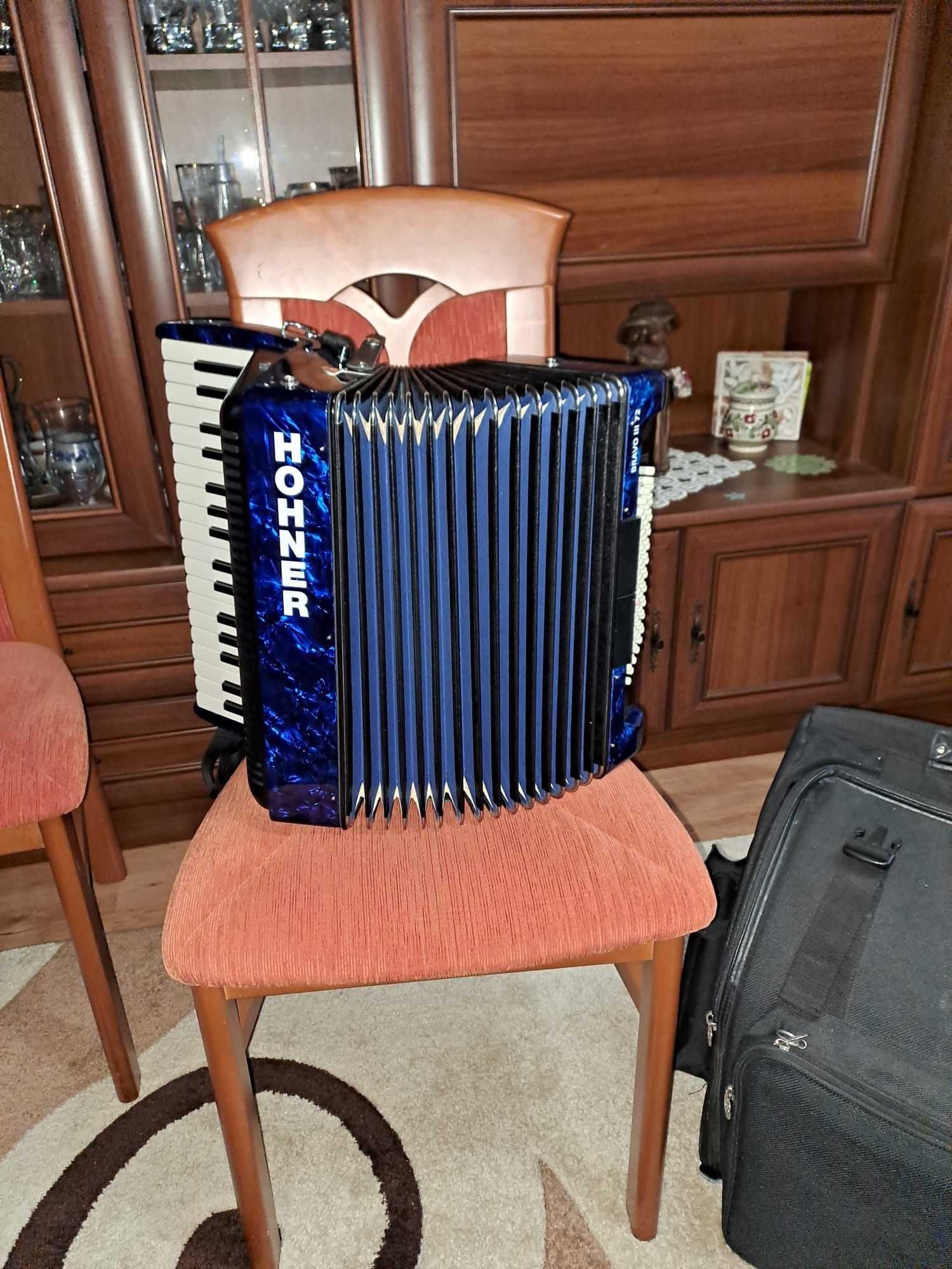 Acordeon HOHNER Bravo III 72