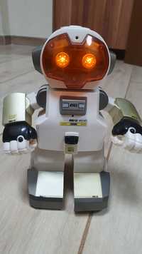 Robot Vintage
Medi Bot MD-2