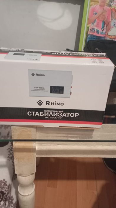 Продам стабилизатор  напряжения