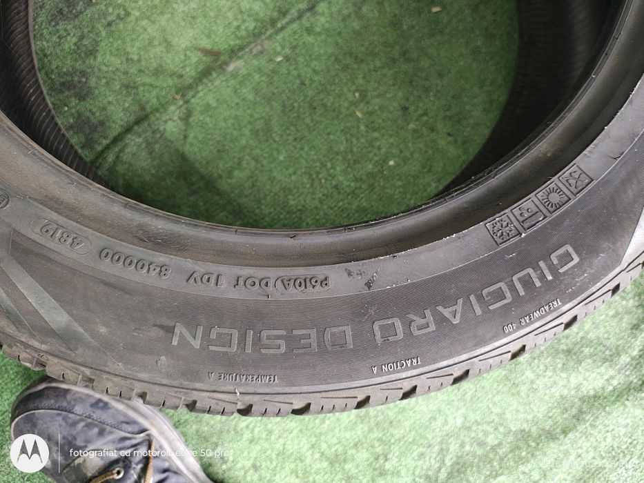 235 50 r19 Vredestein All season