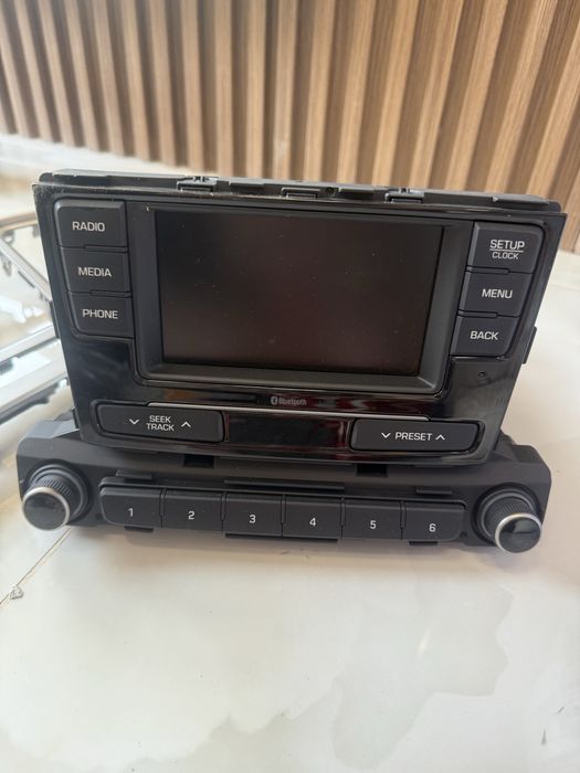 Продам аудиомагнитофон на Hyundai Accent ( оригинал )