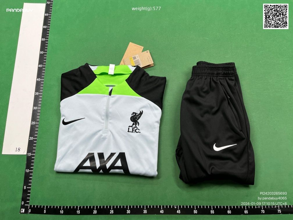 Tracksuit Liverpool Mărimea S