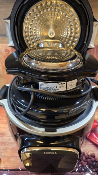 Мултикукър Tefal cook 4 me touch + запичащ капак Tefal