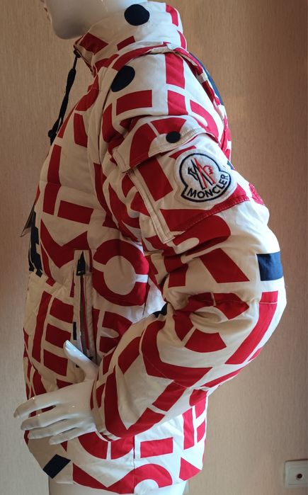 Moncler якета гъши пух