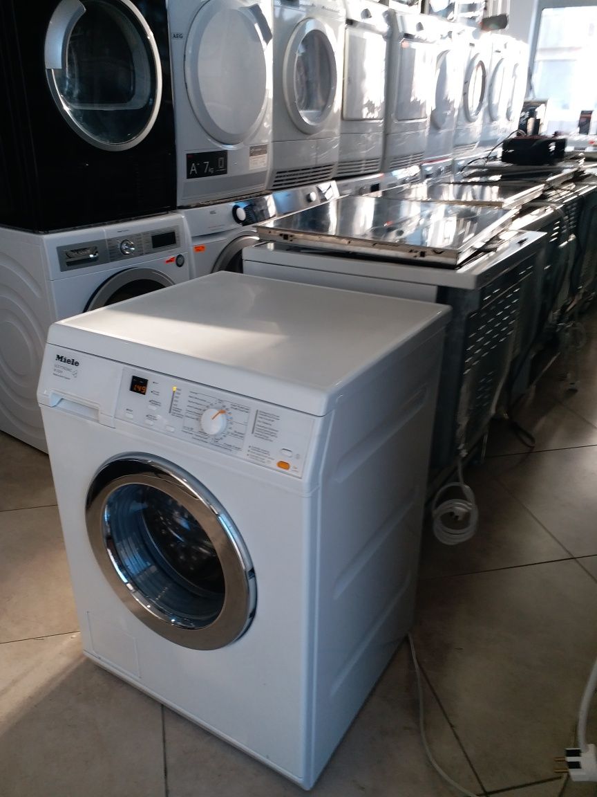 Пералня MIELE W 3241 Пчелна пита Made in Germany