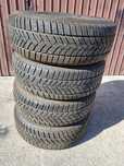 Cauciucuri iarna 235.65.17 Dunlop Dot 2022 impecabile ca noi
