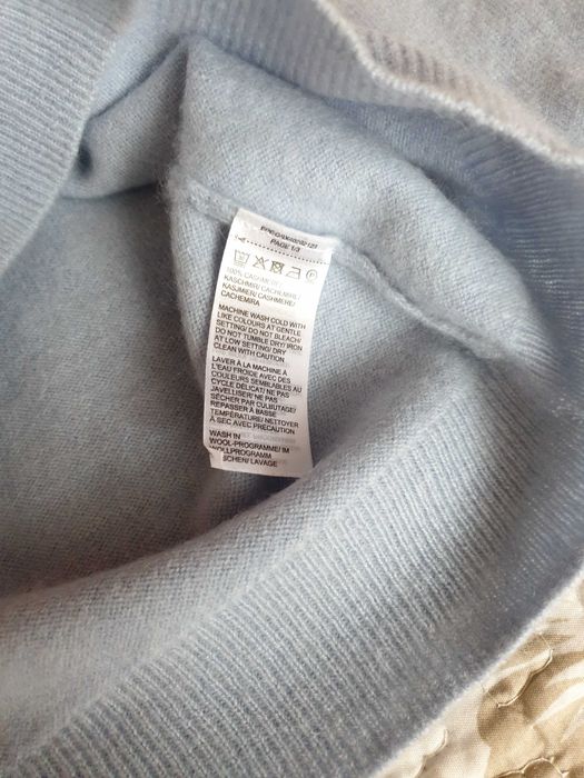 Pulover casmir albastru La Galeria