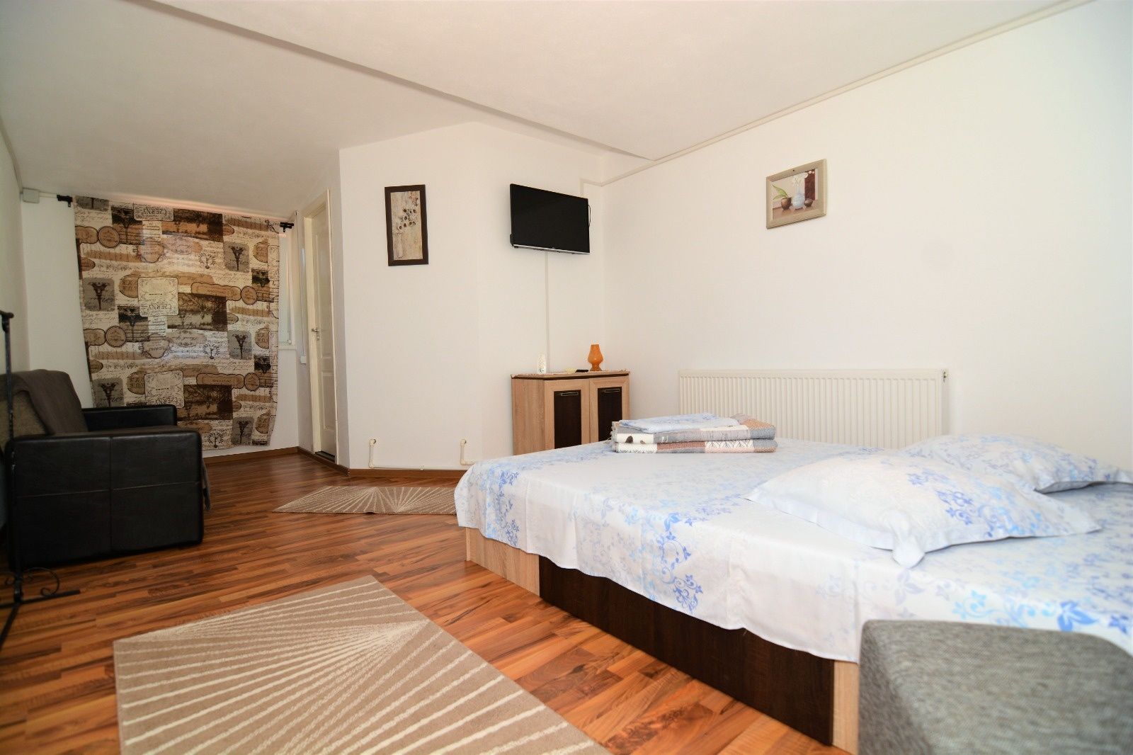 Cazare Pensiune  Călimănești Caciulata inchiriez cabana casa vacanta