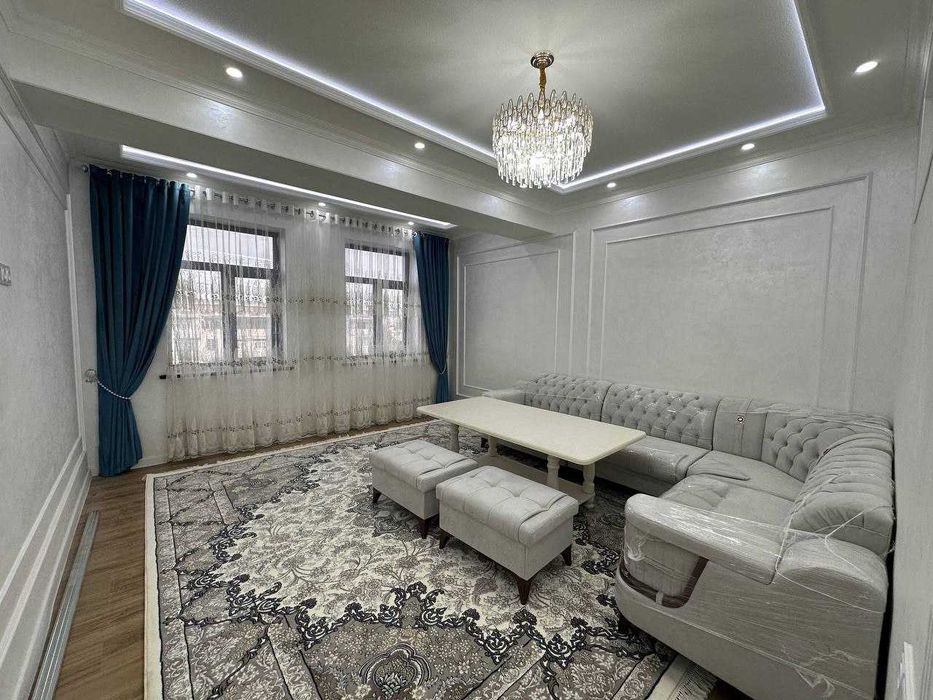 2х комнатная квартира на 4 этаже 69кв/м, в Самарканде